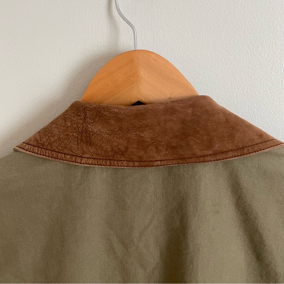 Vintage L.L. Bean Barn Coat in Olive Green with Leather Collar, Petite Large - Picture 4 of 12